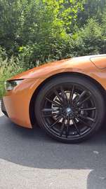 i8 Roadster