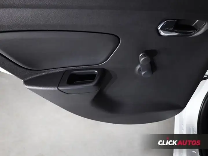 Nissan Micra 2023, foto 11
