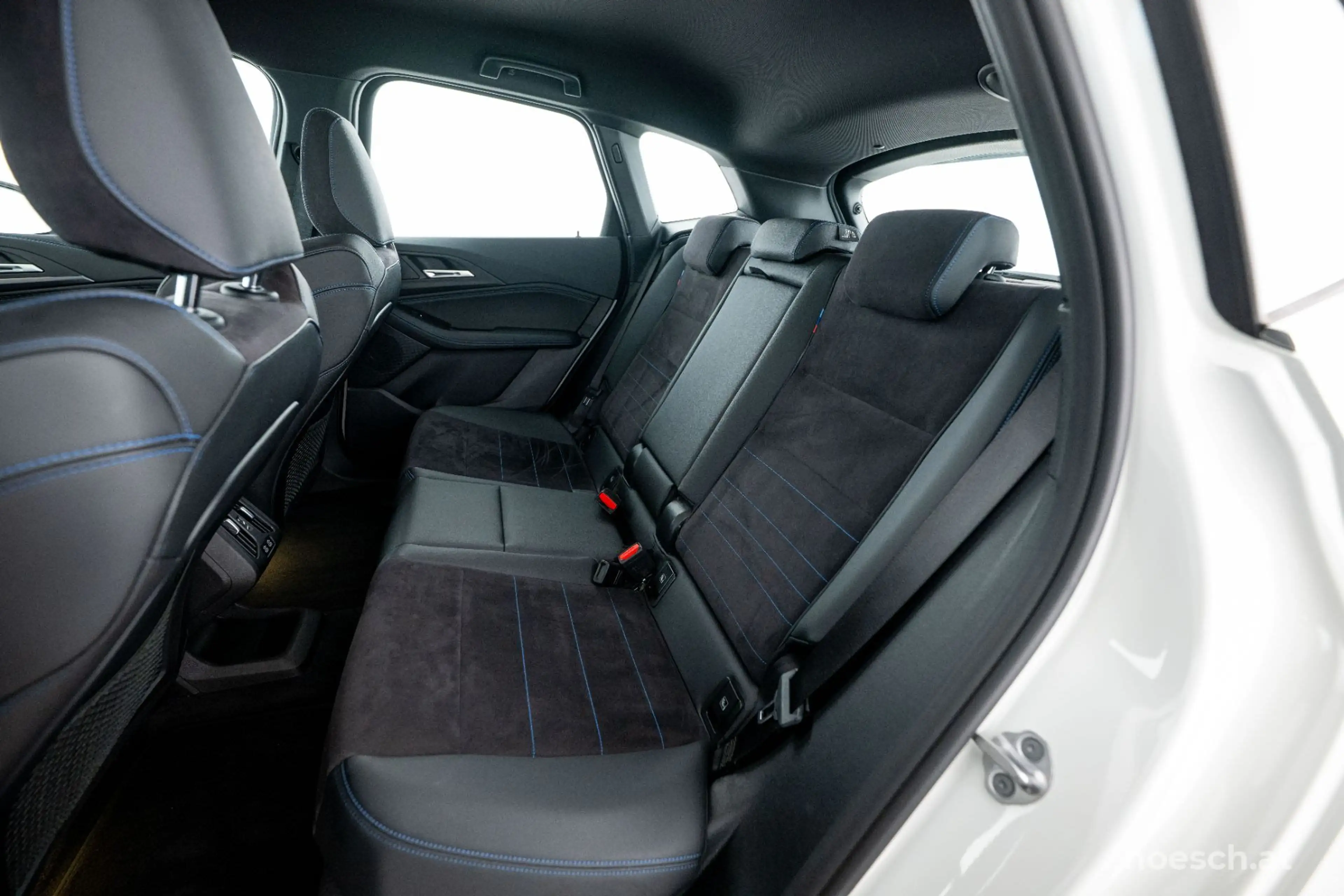BMW 225 e xDrive Active Tourer M-Sport PREMIUM TOP ANGEBOT — photo 7