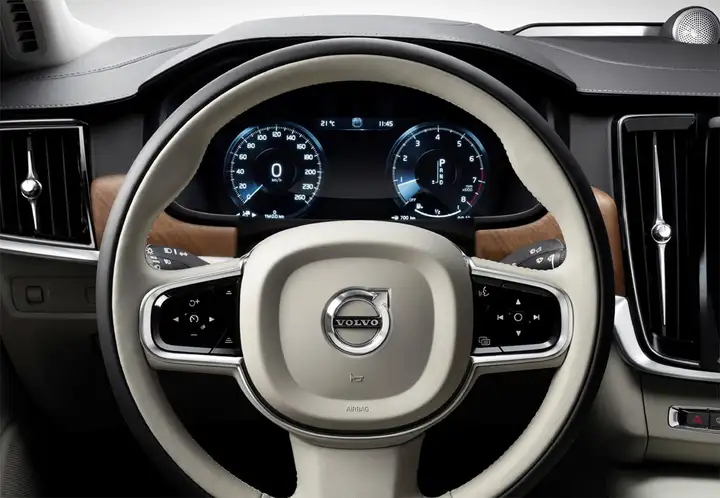 Volvo S90 2018, foto 26
