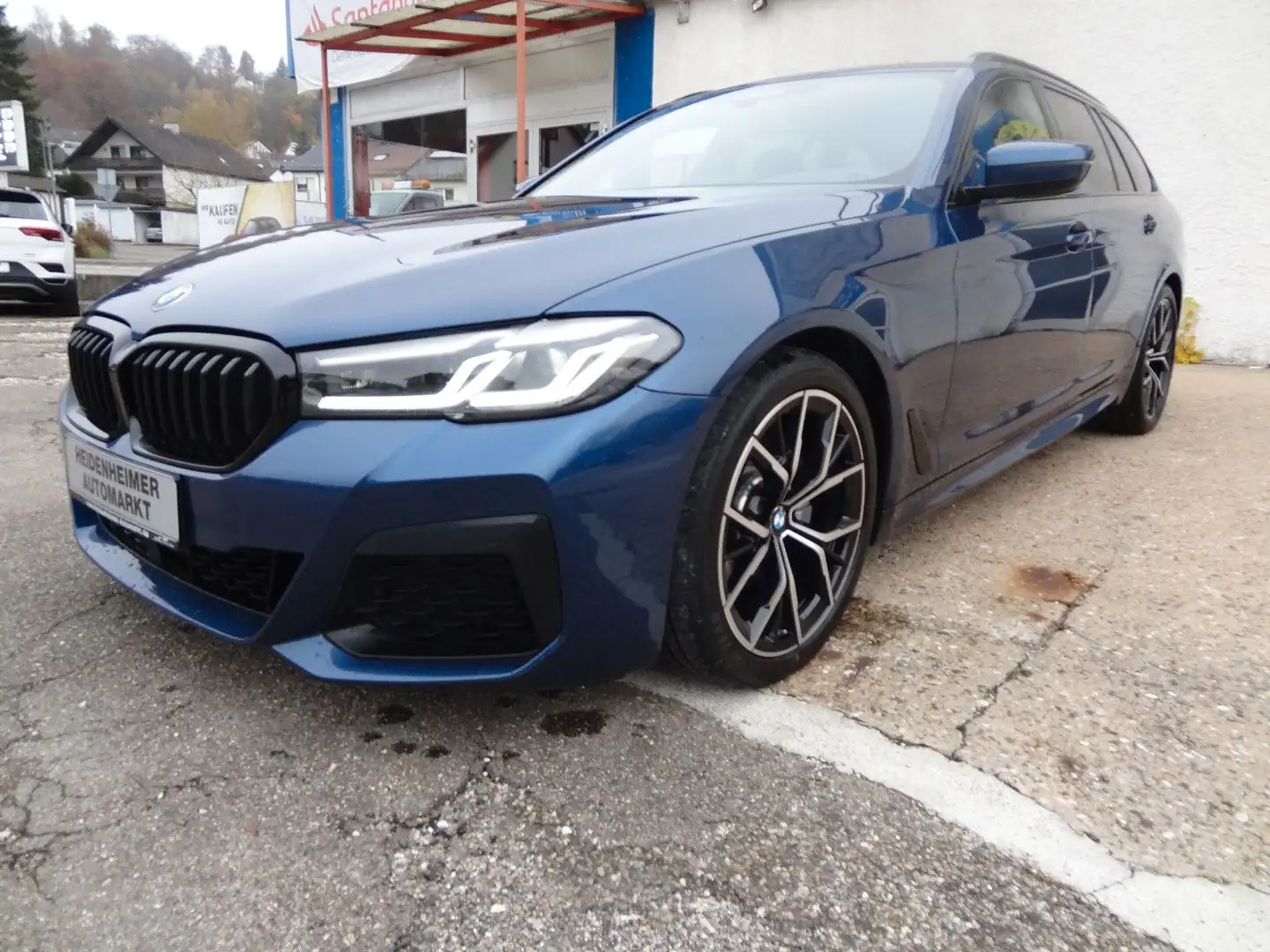 BMW 520 d xDrive M Sport/1.Hd/AHK/Virtual/Kamera/ Blau - 1