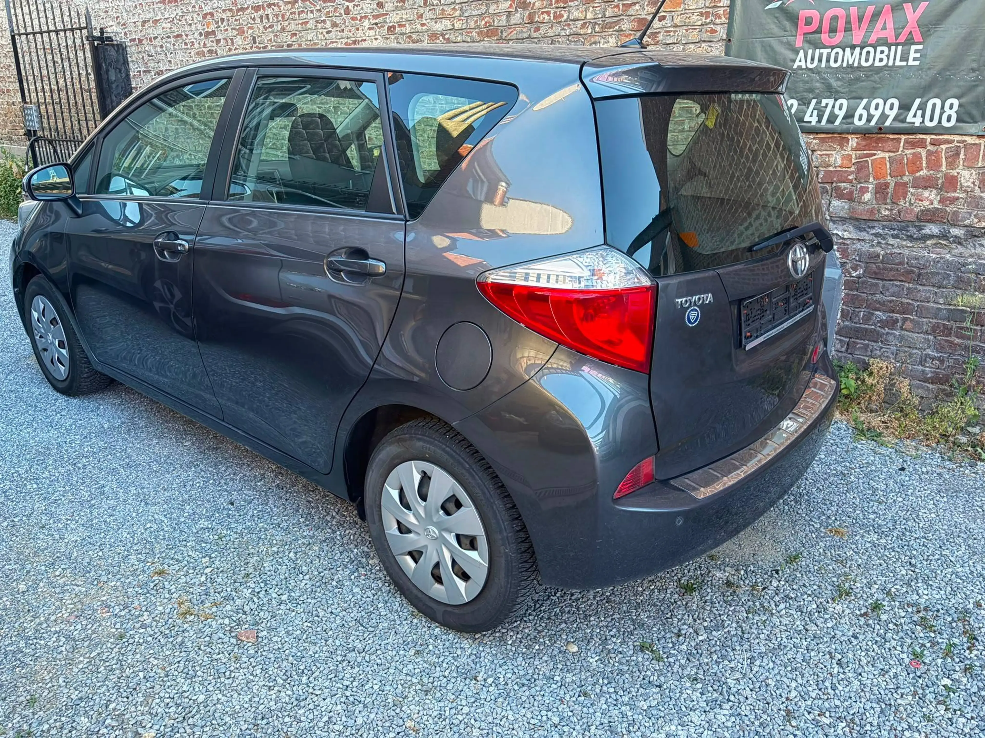 Toyota Verso-S Verso S 1.33 VVT-i Sol Multidrive S — photo 3