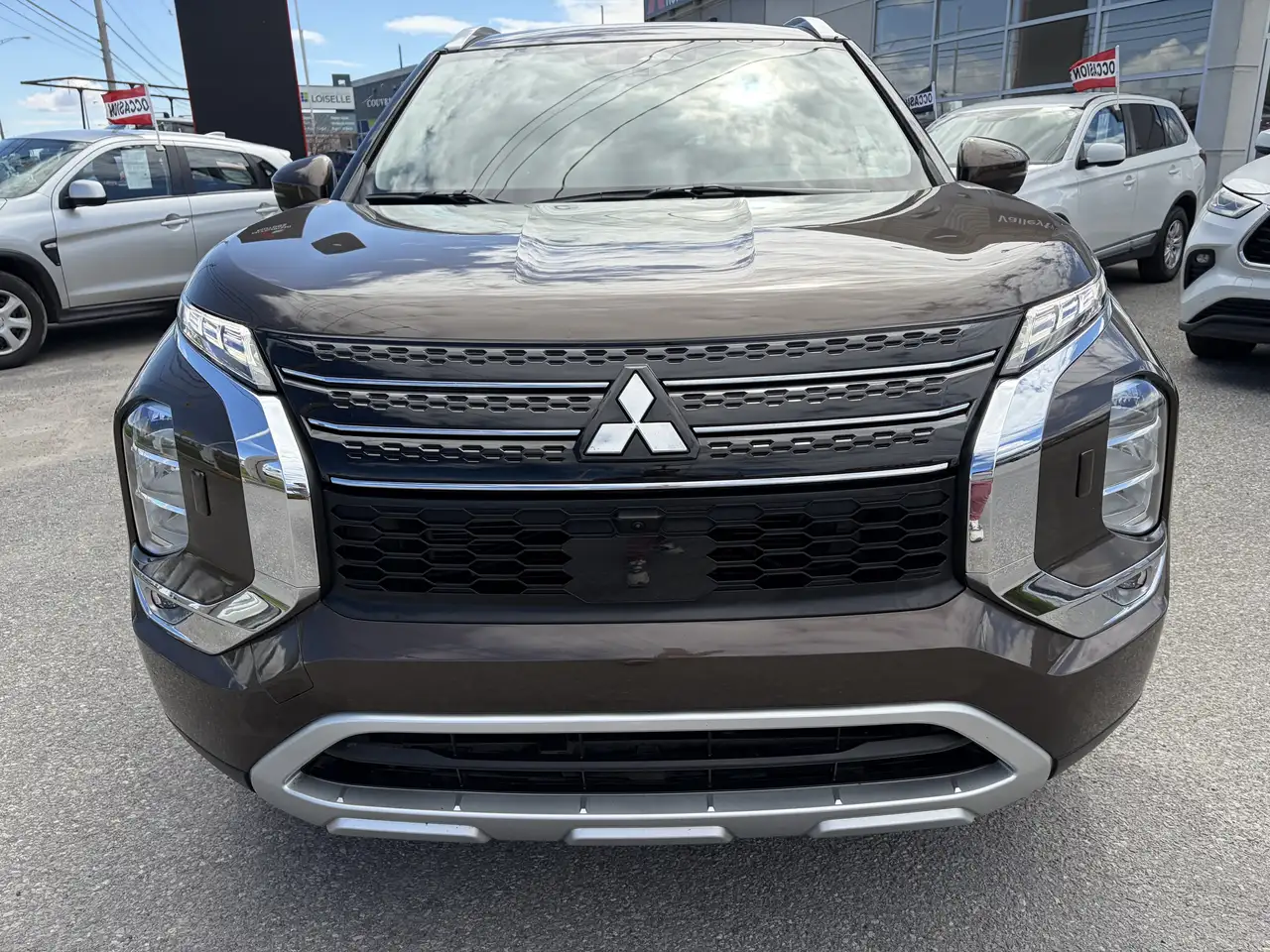 Mitsubishi Outlander снимка Mitsubishi Outlander