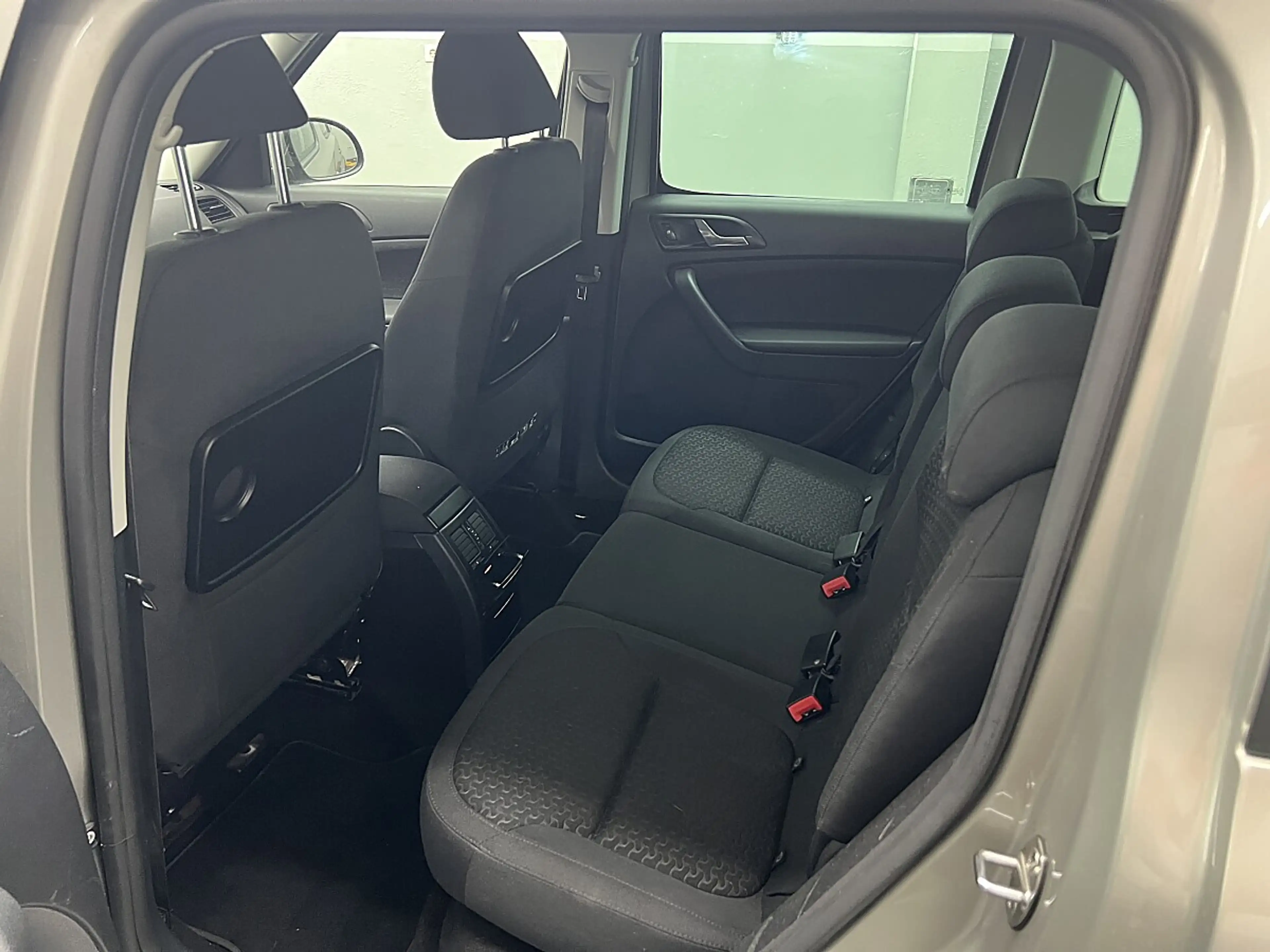 Skoda Yeti 4x4 Twenty Elegance 2,0 TDI * SOFORT FINANZIERU... — photo 11