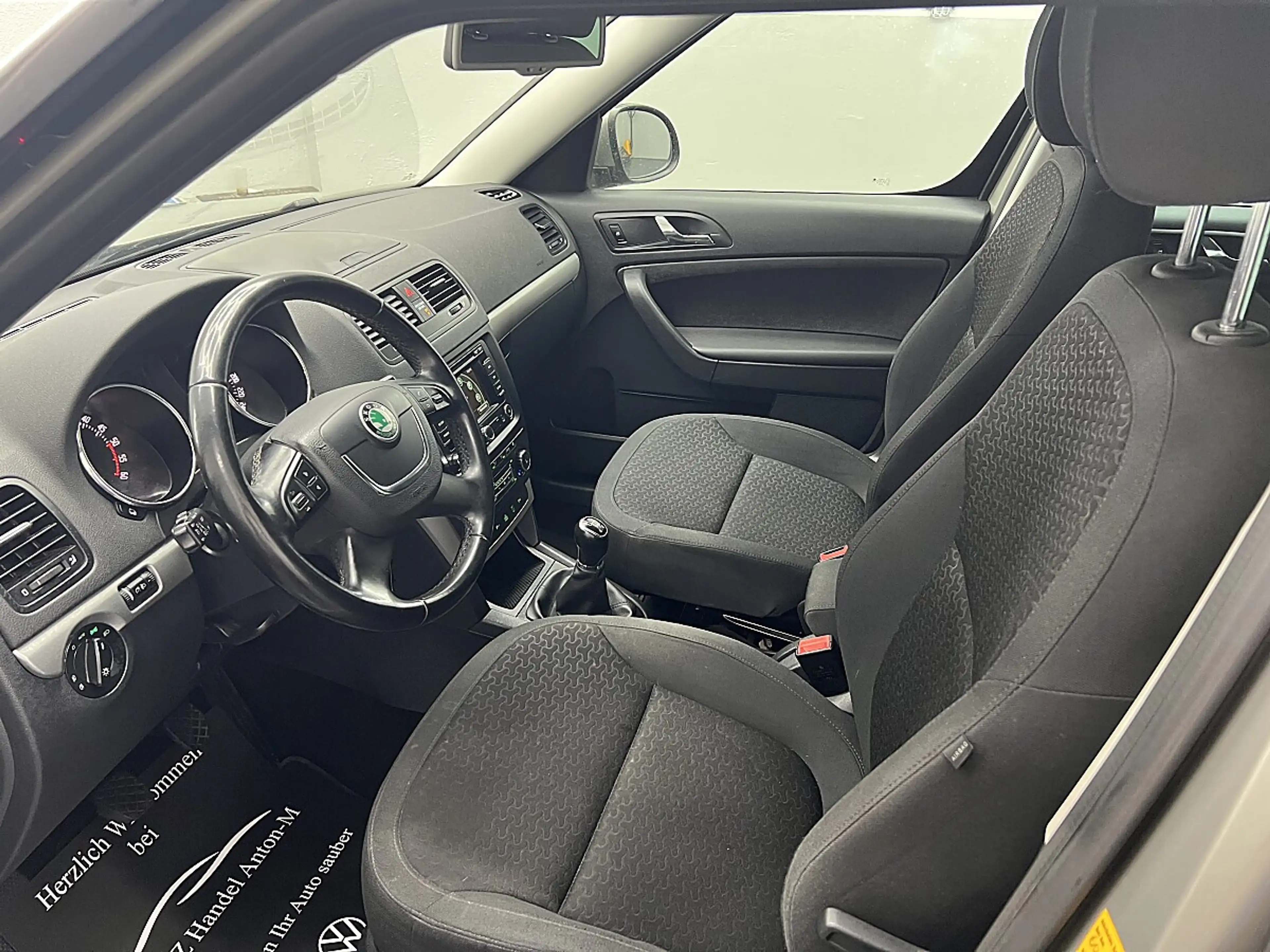 Skoda Yeti 4x4 Twenty Elegance 2,0 TDI * SOFORT FINANZIERU... — photo 9