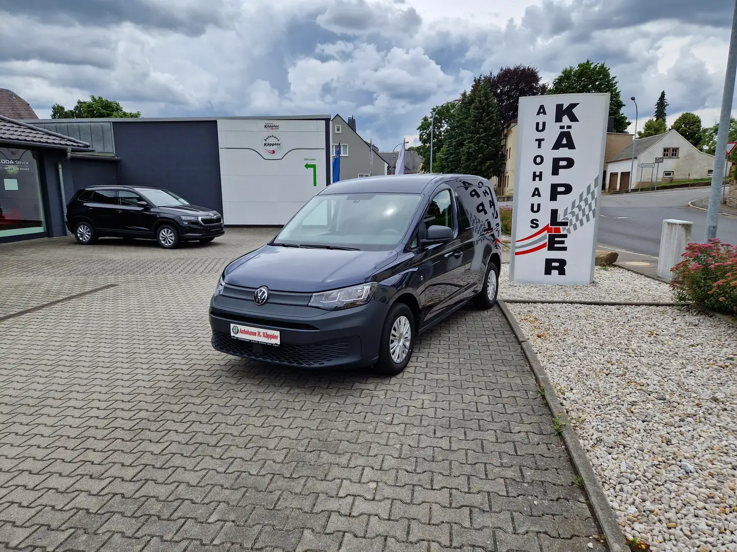 Volkswagen Caddy Basis Blau - 1