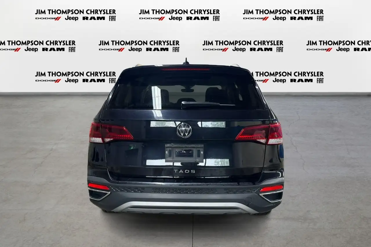Volkswagen Taos снимка Volkswagen Taos