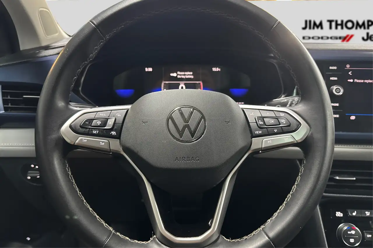 Volkswagen Taos снимка Volkswagen Taos