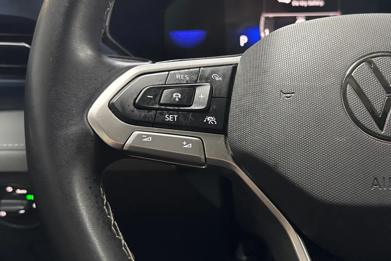 Volkswagen Taos снимка Volkswagen Taos