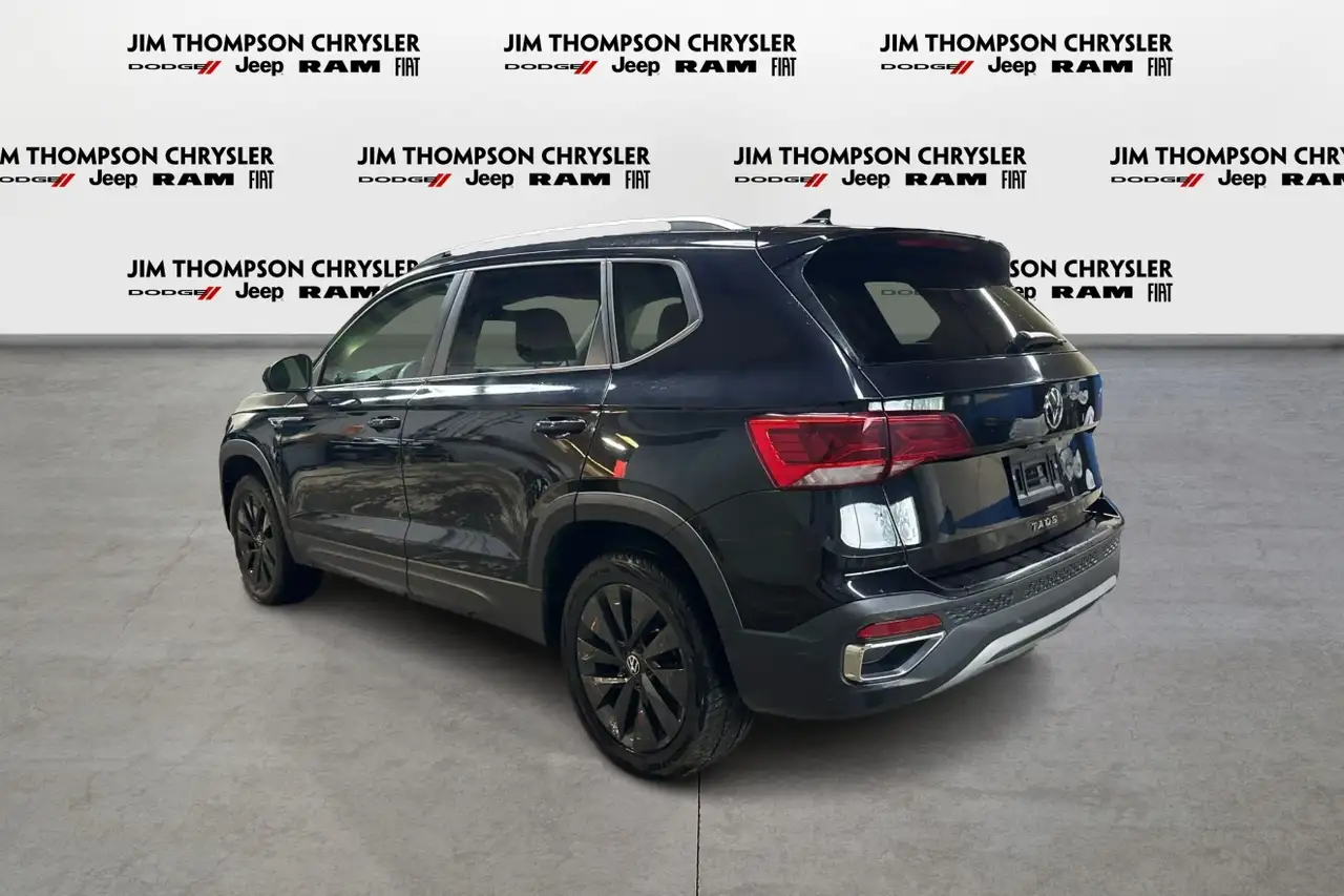 Volkswagen Taos снимка Volkswagen Taos
