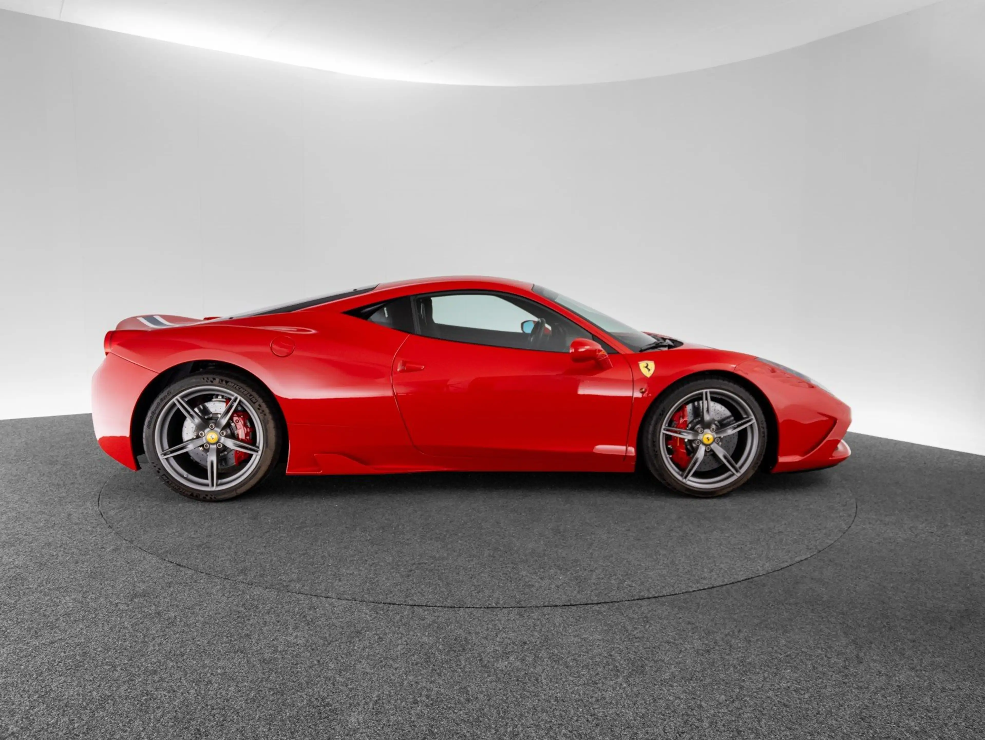 Ferrari 458 Speciale LIFT — photo 4