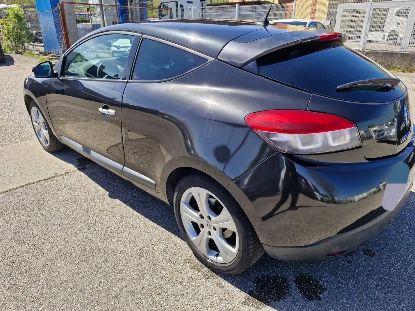 Renault Megane Mégane III Coupé dCi 110 FAP eco2 Dynamique Euro - 2