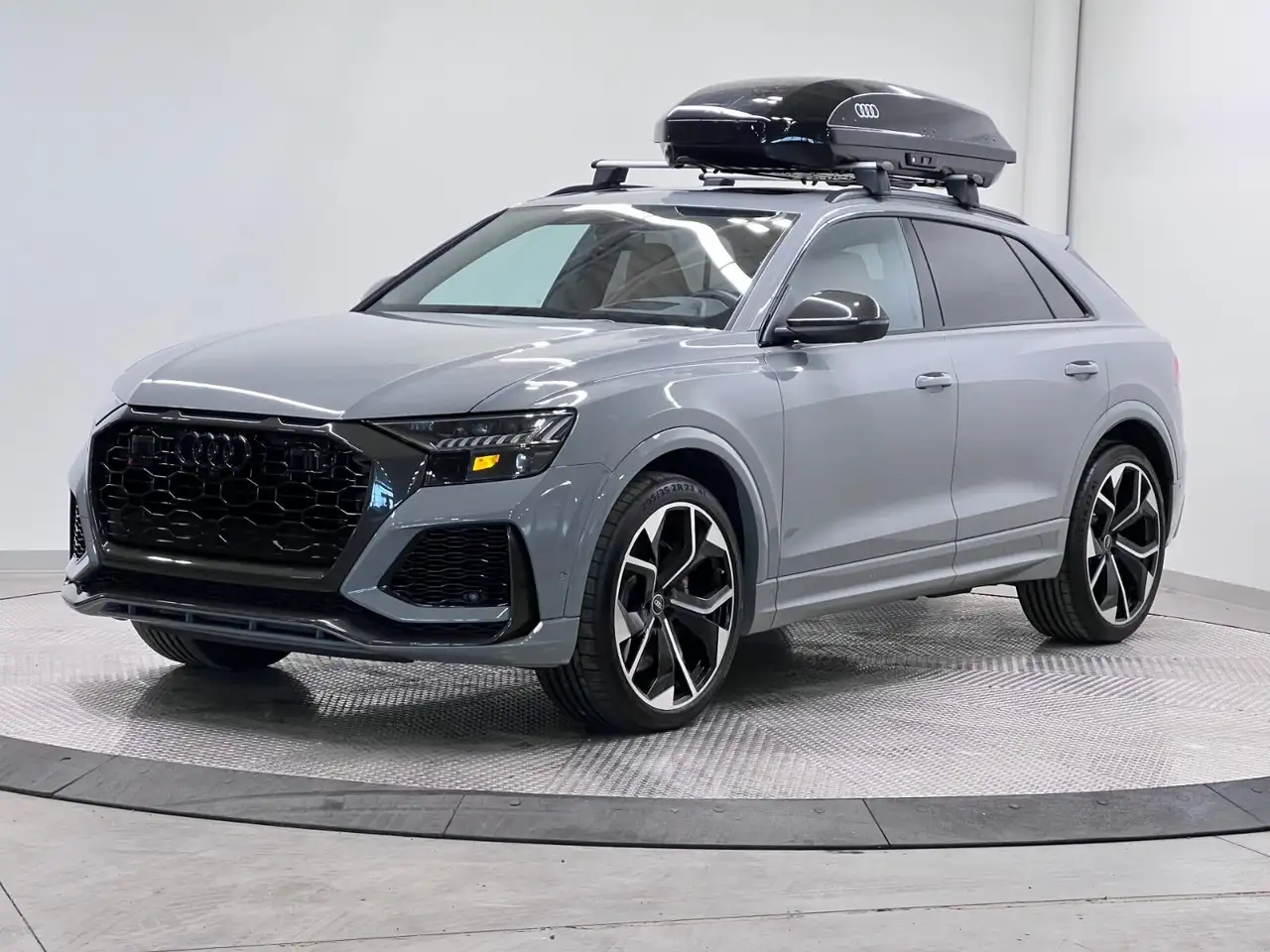 2023 Audi RS Q8
