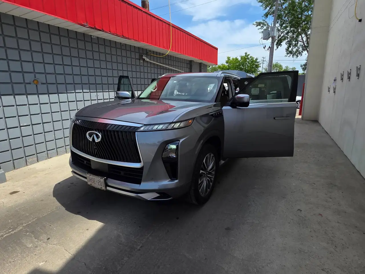 2025 Infiniti QX80
