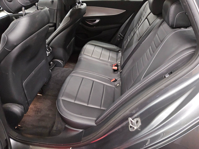 Mercedes-Benz E 220 T d Avantgarde Leder Navi LED RFK Distr. — photo 13