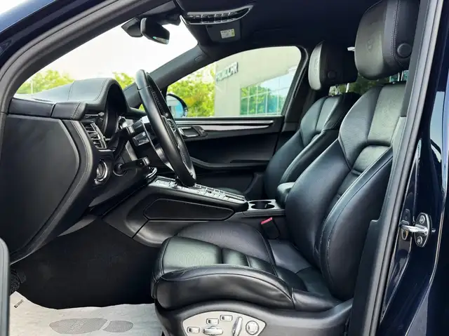 Porsche Macan view 7