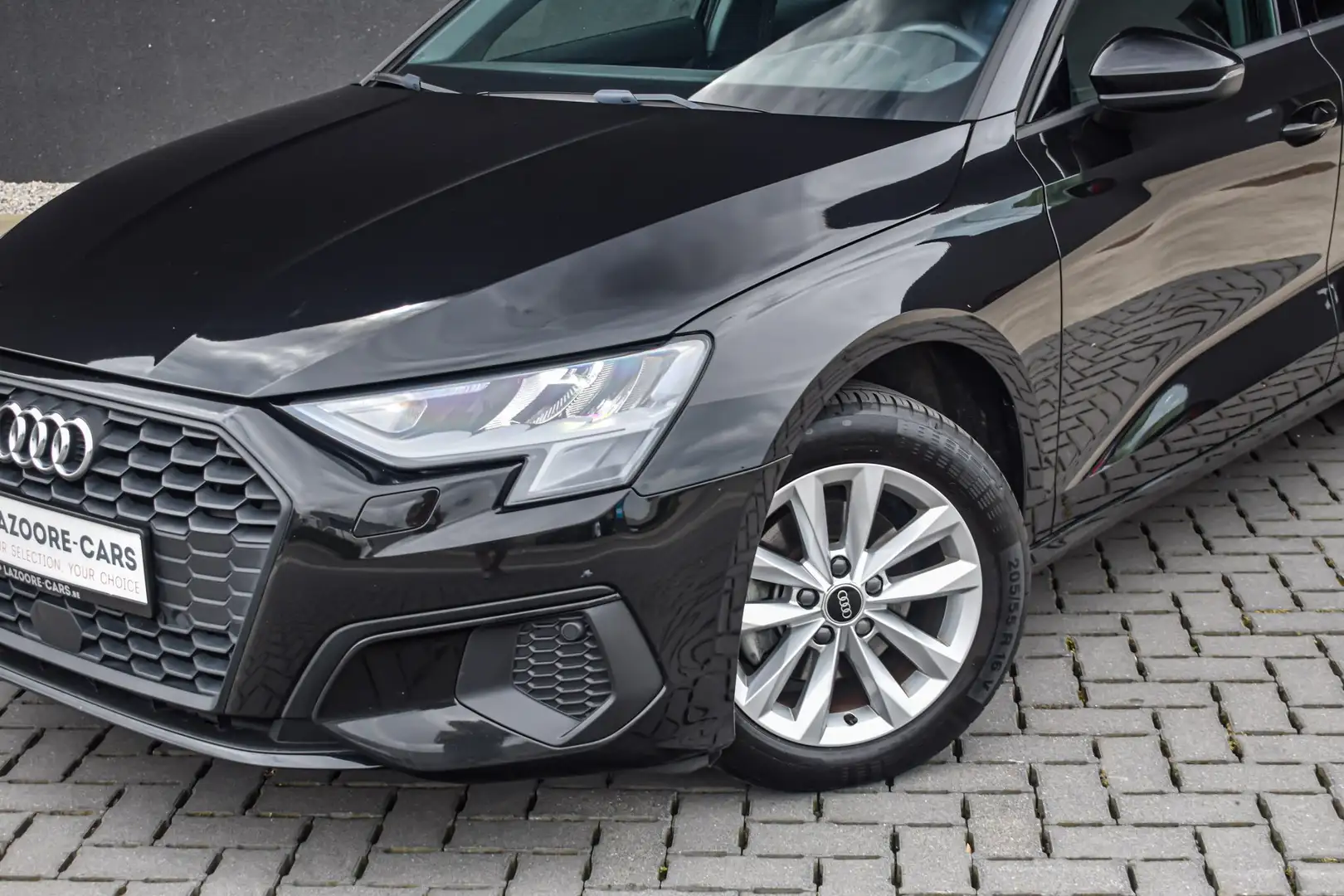 Audi A3 Sportback 2.0 TDI - 1e eigenaar Schwarz - 2
