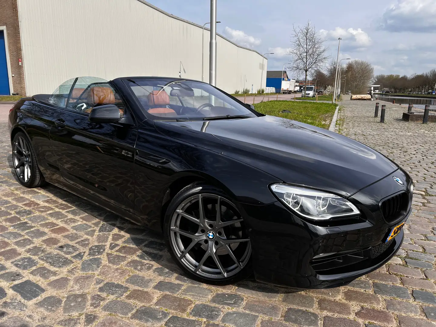 BMW 640 Cabrio MODEL 2018 full opt. M-sport Leas / inruil Negru - 2