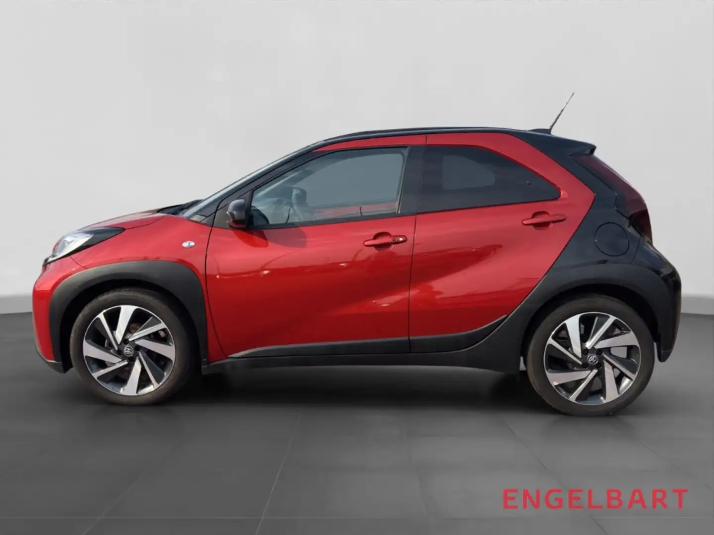 Toyota Aygo X Air Explore Faltdach LED CarPlay Android Auto Rot - 2