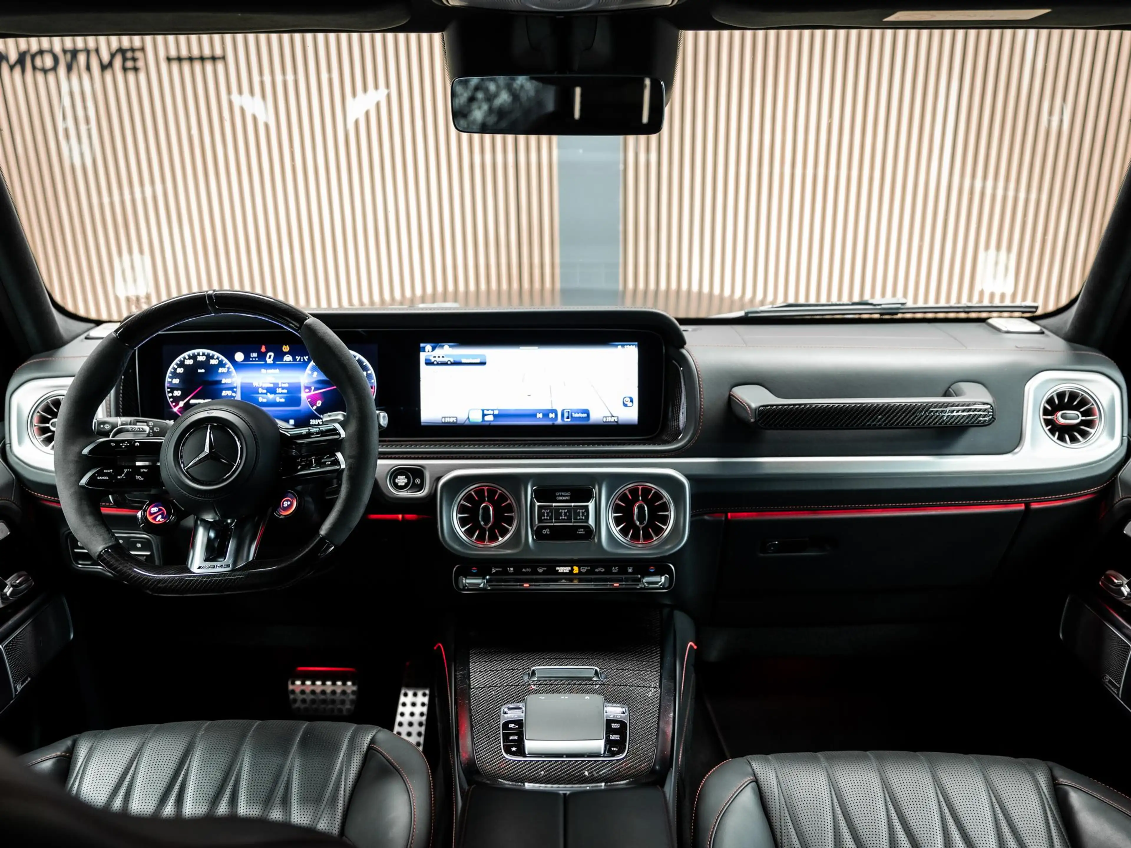 Mercedes-Benz G 63 AMG Vol uitgevoerde manufactur magno black, rode stiks — photo 21