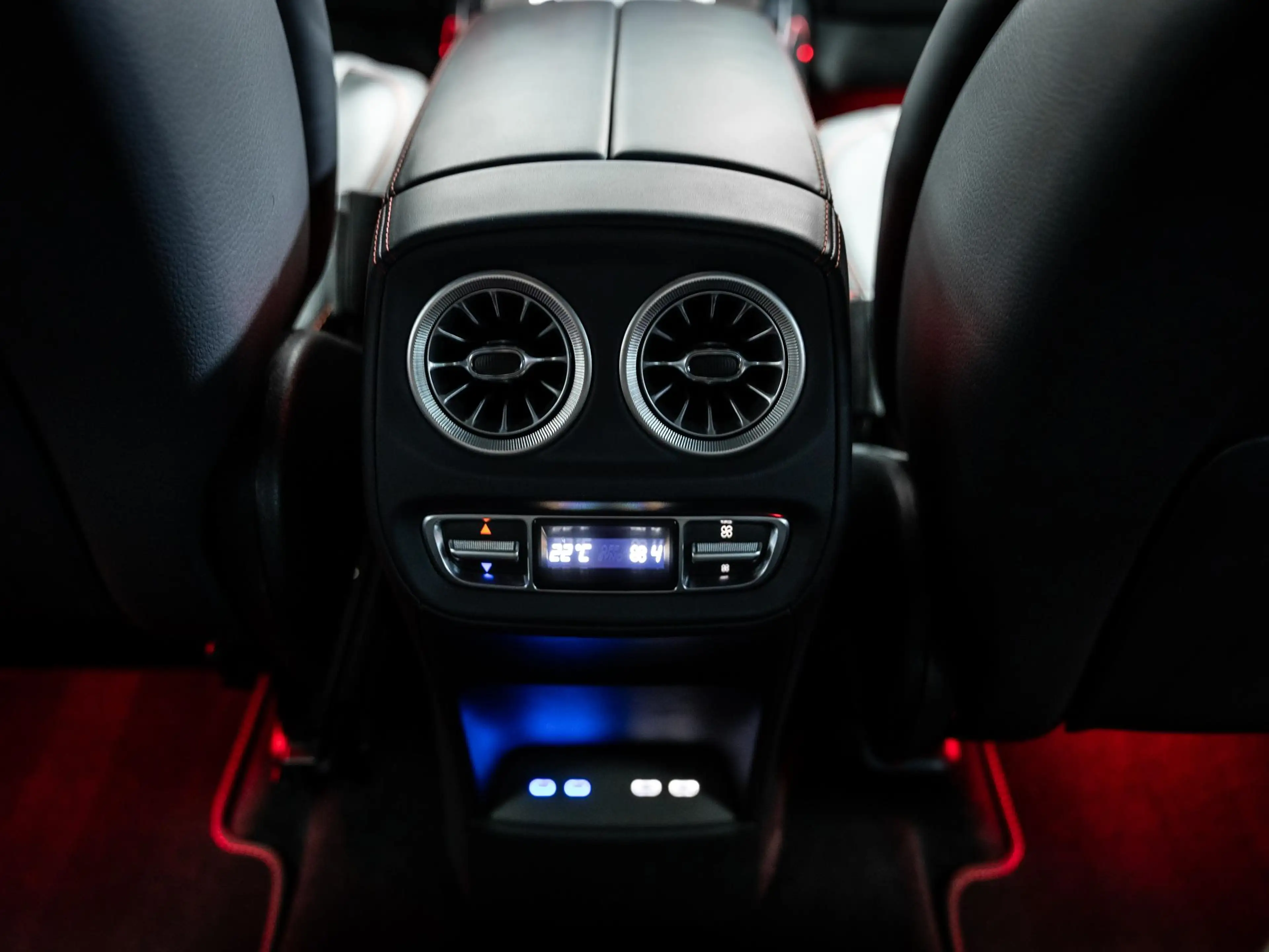 Mercedes-Benz G 63 AMG Vol uitgevoerde manufactur magno black, rode stiks — photo 41