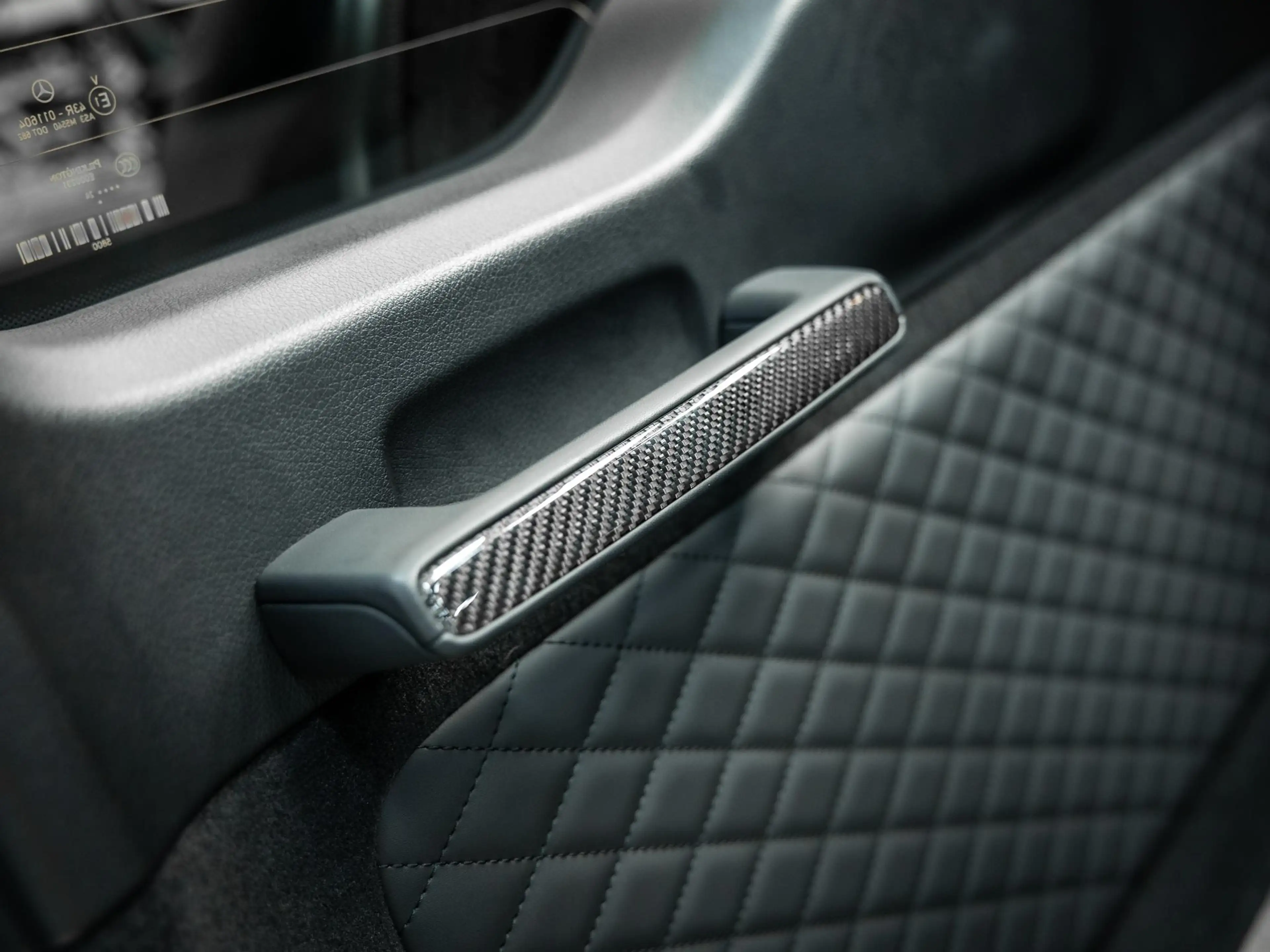 Mercedes-Benz G 63 AMG Vol uitgevoerde manufactur magno black, rode stiks — photo 17