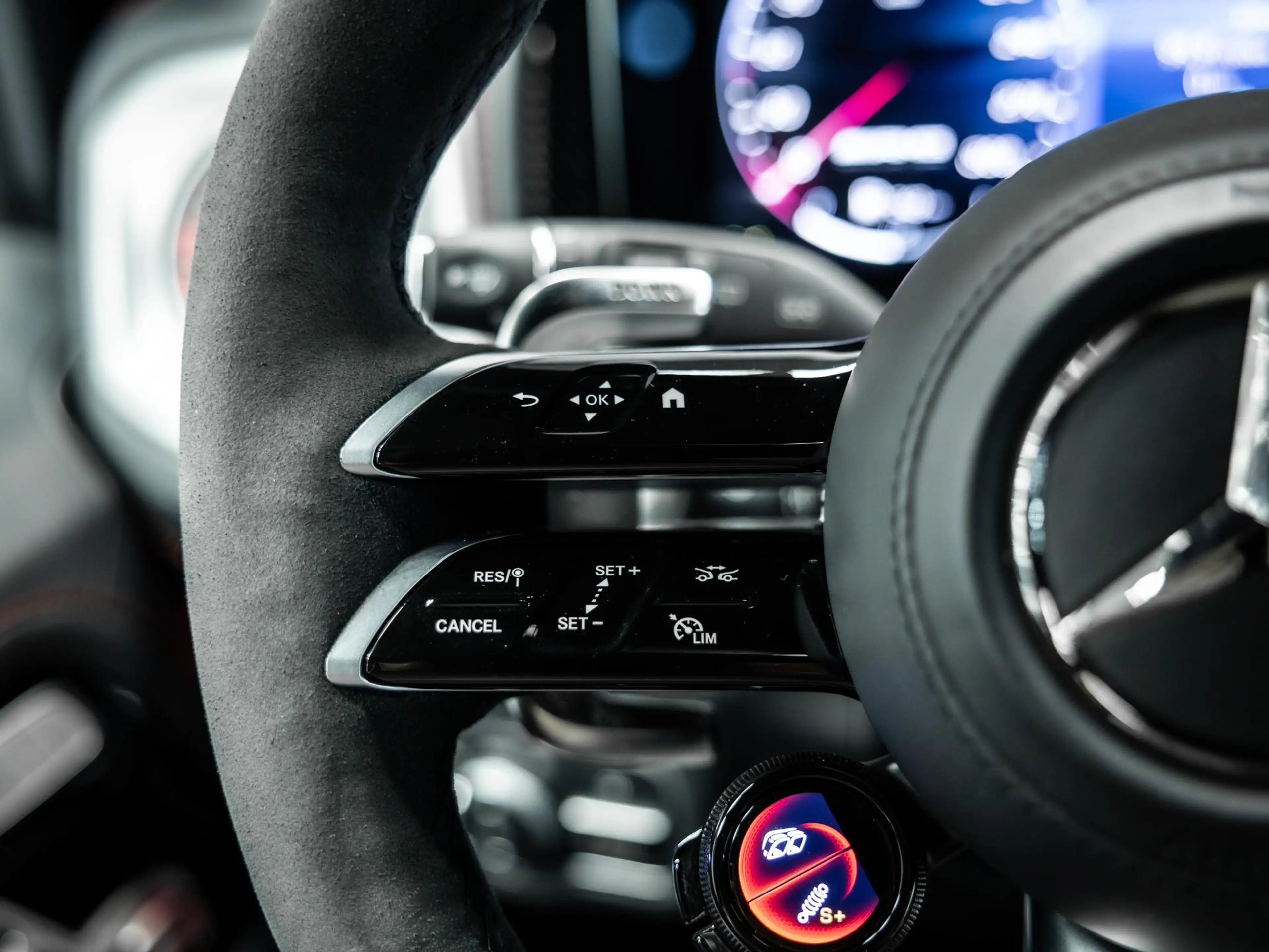 Mercedes-Benz G 63 AMG Vol uitgevoerde manufactur magno black, rode stiks — photo 24