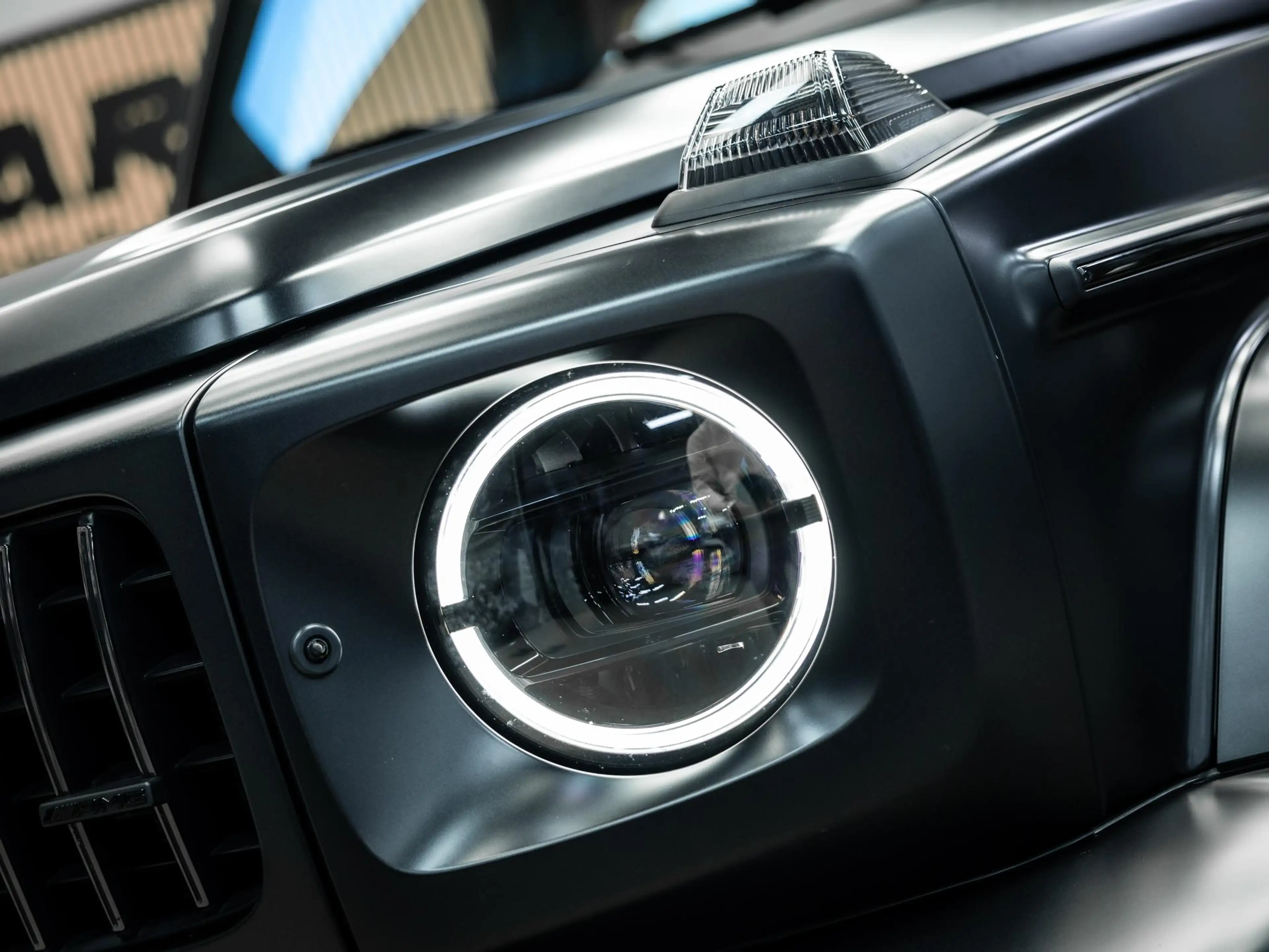 Mercedes-Benz G 63 AMG Vol uitgevoerde manufactur magno black, rode stiks — photo 7