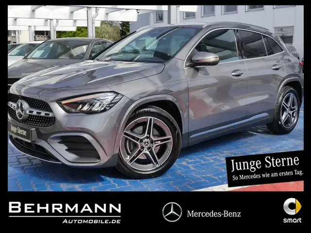 Mercedes-Benz GLA 180 AMG +360°Kam+Distronic+LED Scheinw+MBUX+ AMG Line KeylessGo/Styling/Autom./Klima/Park Assist./Sitzhzg./Telefon