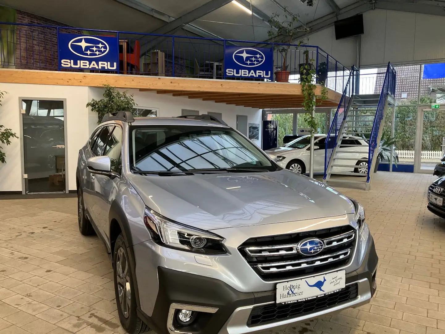 Subaru OUTBACK 2.5i Active Lineartronic Silver - 2