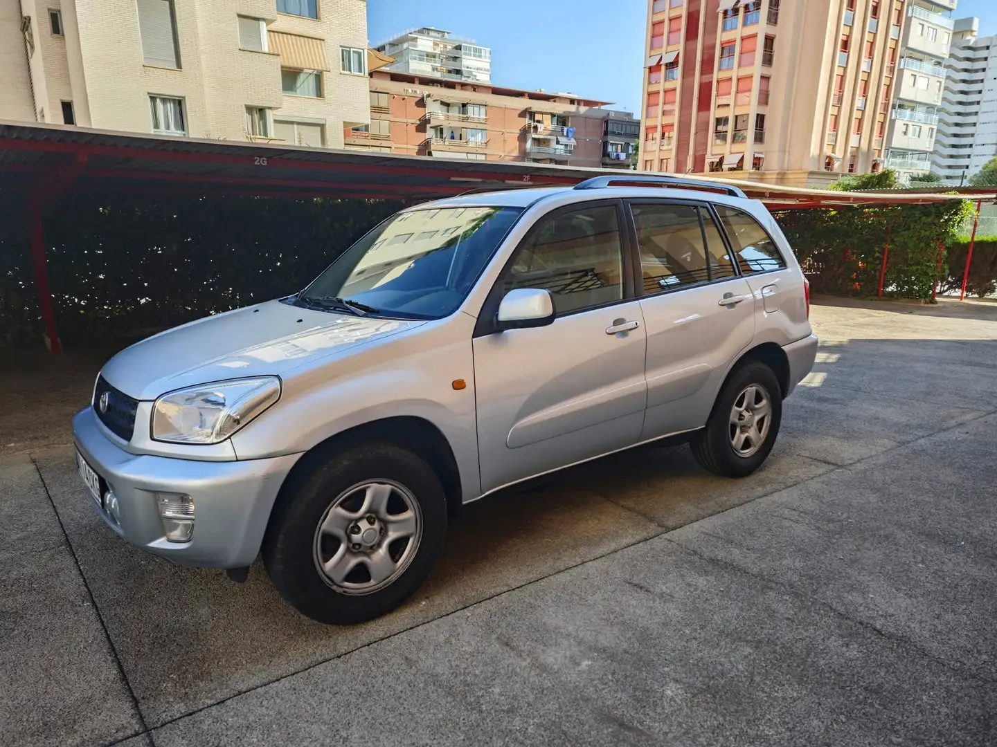 Toyota RAV4 RAV-4 1.8 Gris - 1