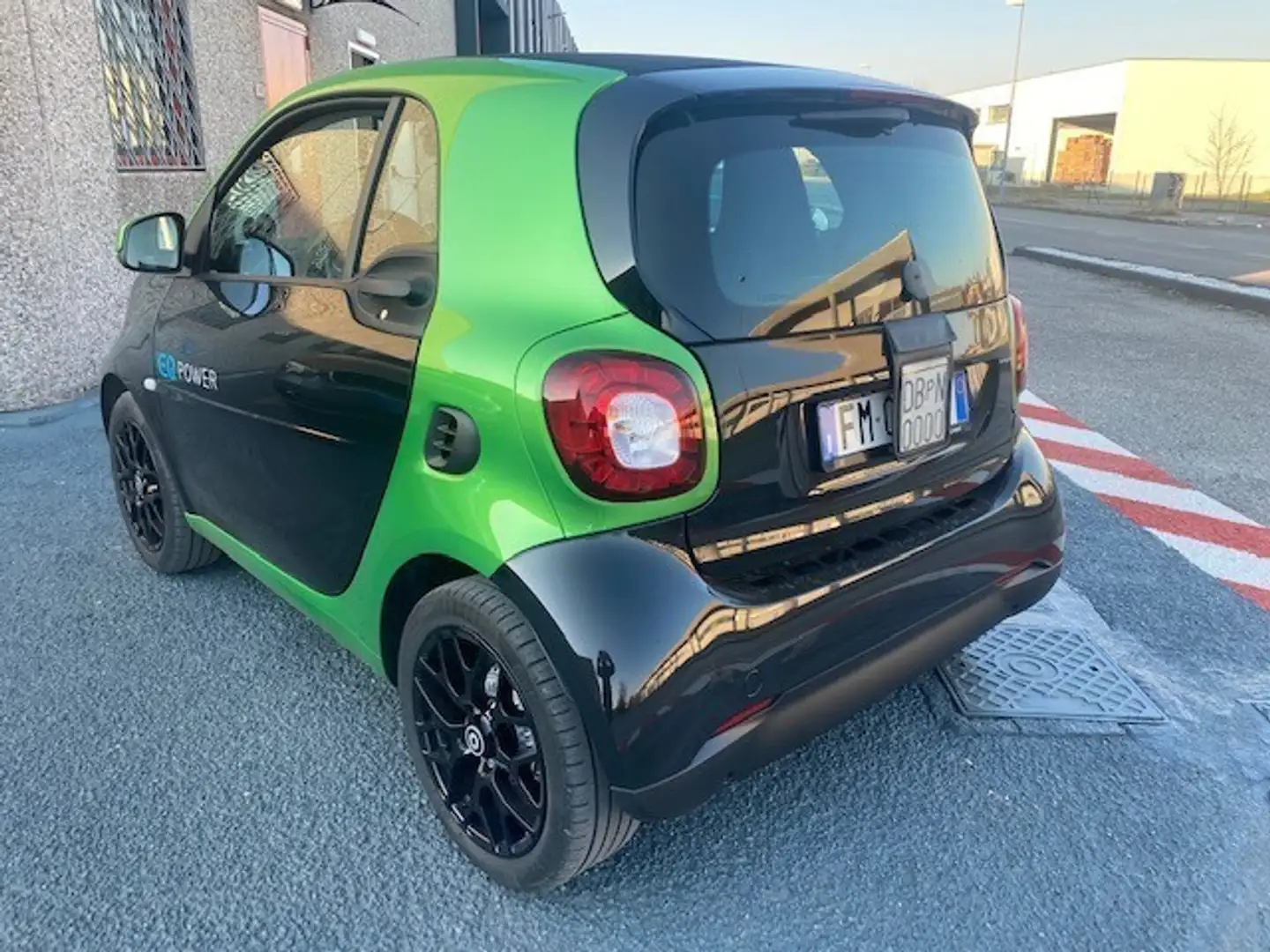 smart forTwo electric drive Passion Schwarz - 2