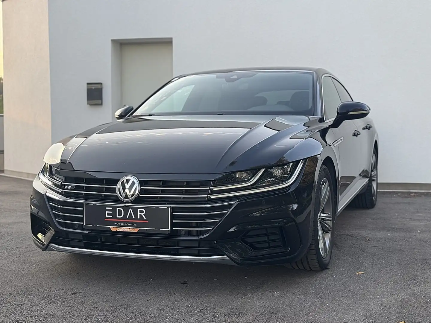 Volkswagen Arteon 2,0 TDI SCR Highline DSG*Rline*Spurhalteassiste... Schwarz - 2