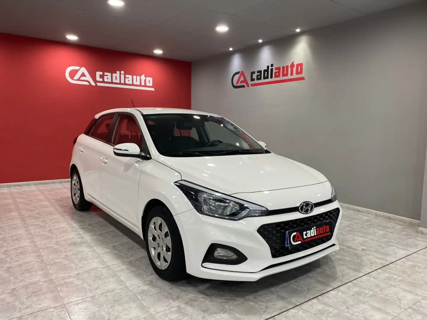 Hyundai i20 1.0 TGDI Essence LE 100 Wit - 1