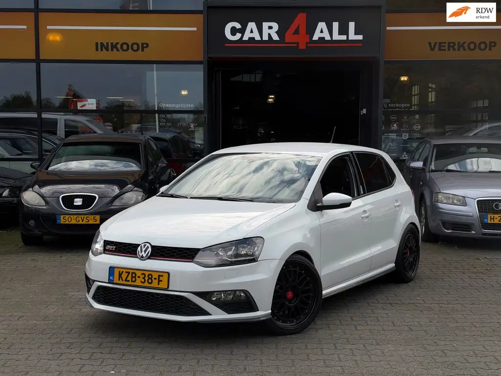 Volkswagen Polo GTI 2016 из Европы — купить под ключ