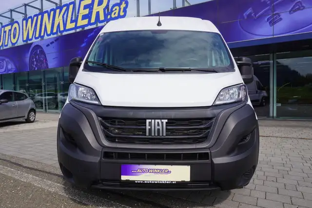 Fiat Ducato view 2