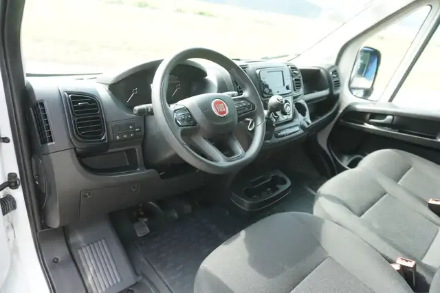 Fiat Ducato view 7