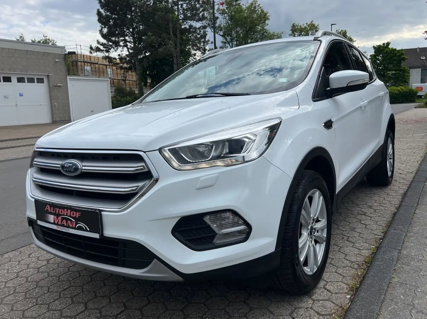 Ford Kuga Cool & Connect/Bi-Xenon/Navi Blanco - 1