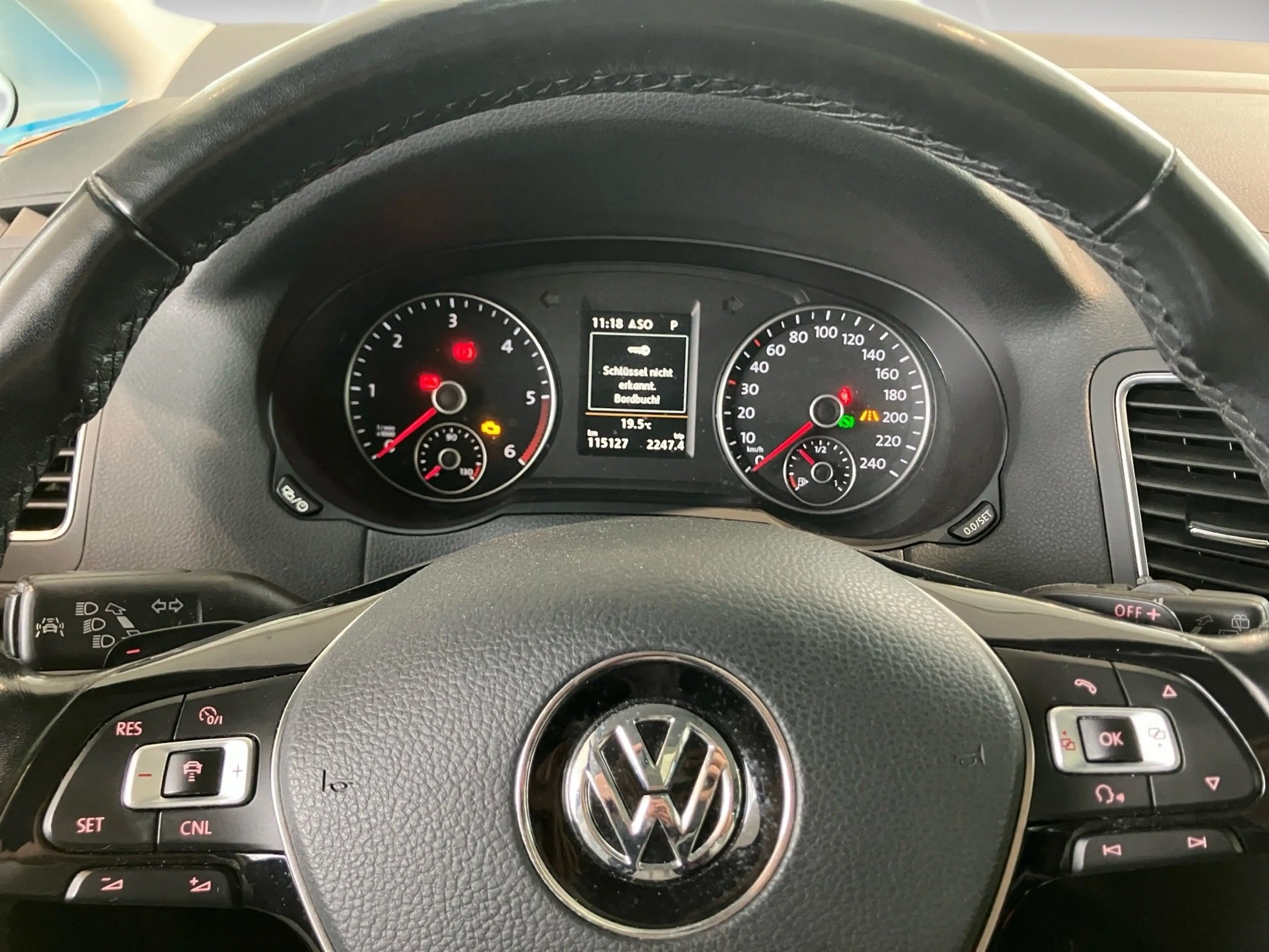Volkswagen Sharan Highline 2.0TDI 184PS DSG 4MOTION STANDHZG.AHK.KAM — photo 13