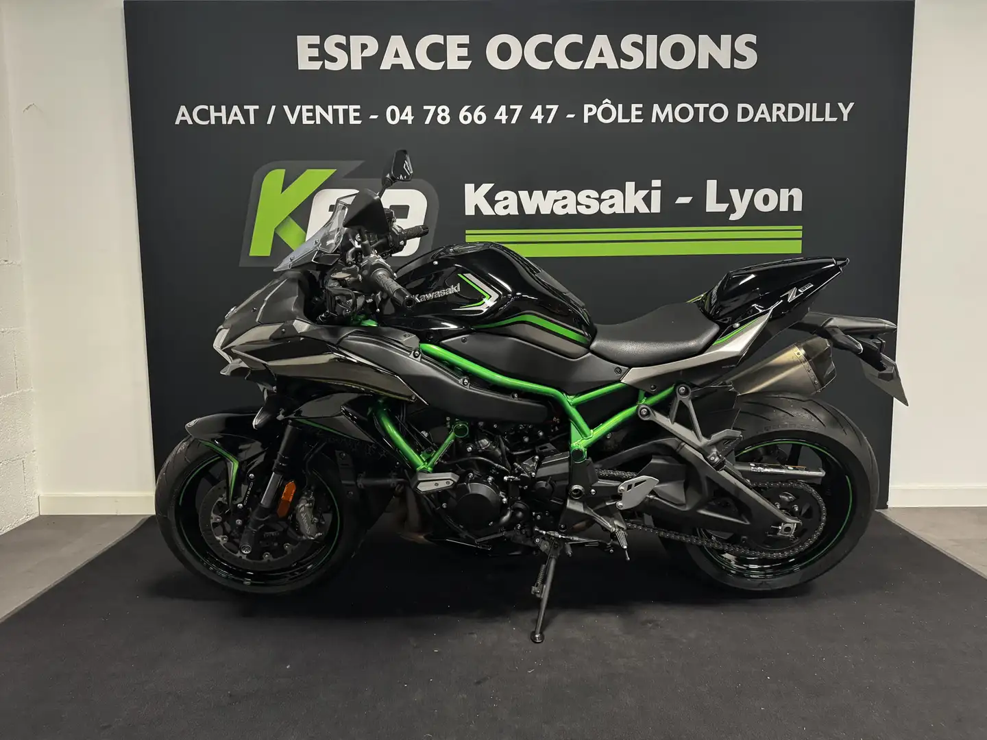 Kawasaki Z H2 Noir - 2
