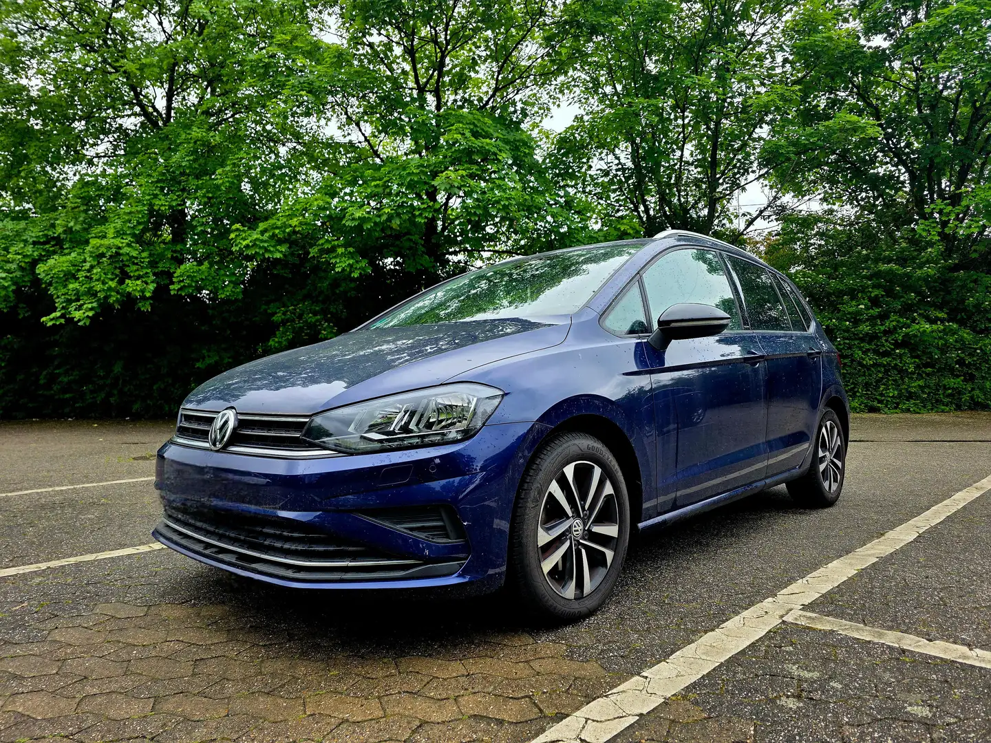 Volkswagen Golf Sportsvan Golf Sportsvan 1.5 TSI ACT OPF DSG Comfortline Blau - 1