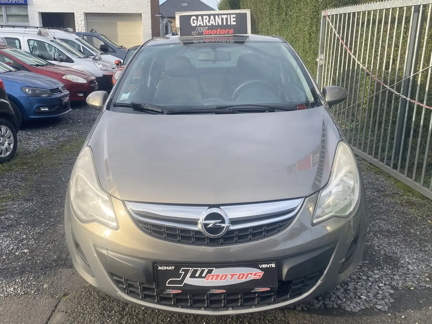 Opel Corsa 1.2i essence**EURO5**GARANTIE 12 MOIS** Beige - 2