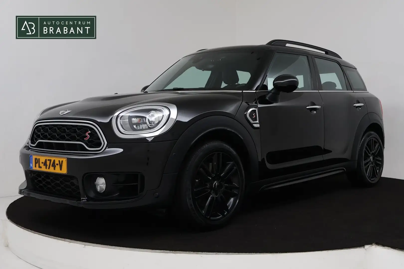 MINI Cooper S Countryman Mini 2.0 Chili (ACHTERUITRIJCAMERA, STOELVERWARMIN Černá - 1