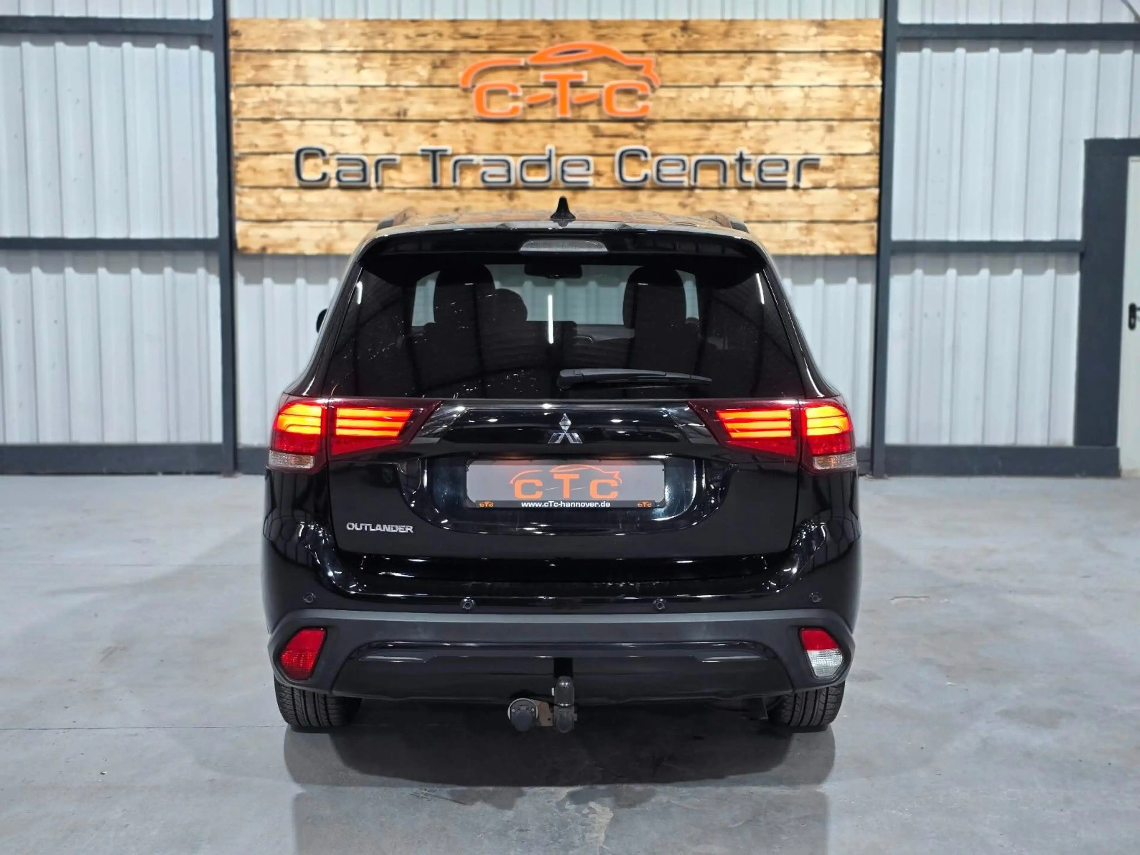 Mitsubishi Outlander Spirit+/1Hd/LED/AHK/Navi/8fach/TÜV-NEU — photo 7