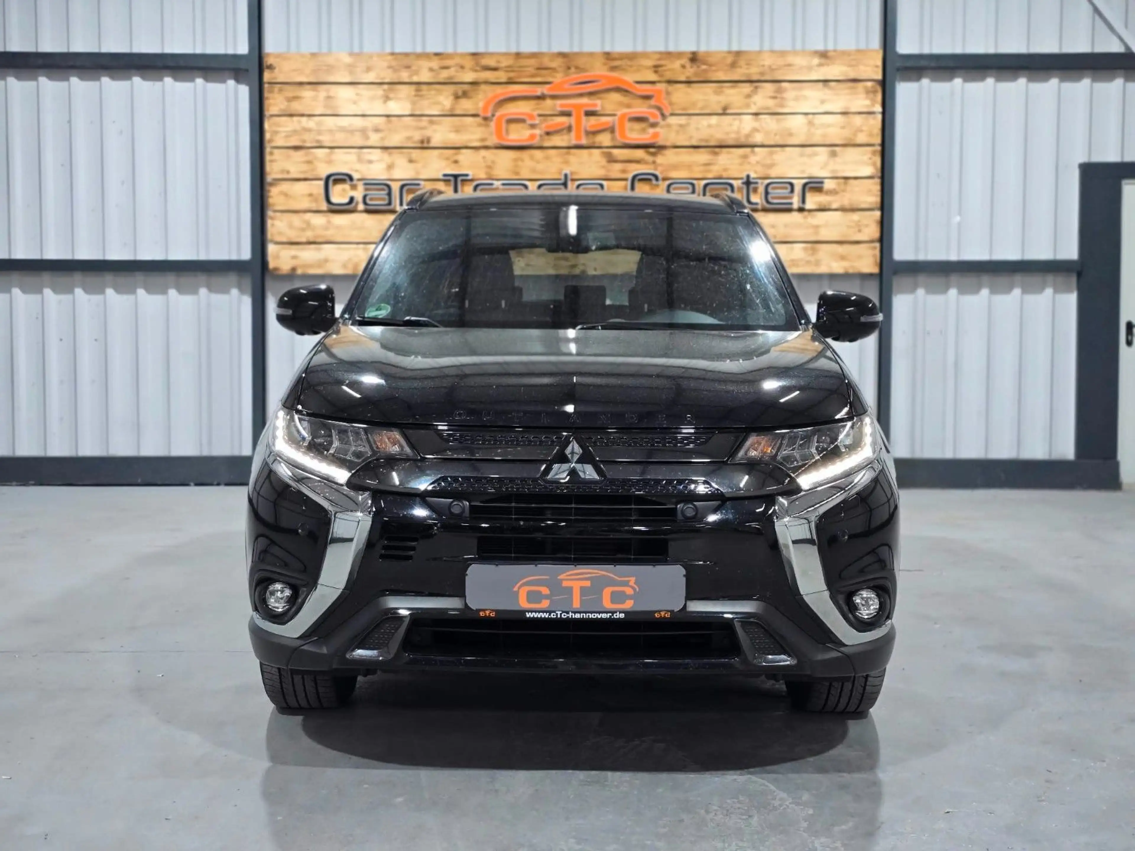 Mitsubishi Outlander Spirit+/1Hd/LED/AHK/Navi/8fach/TÜV-NEU — photo 6