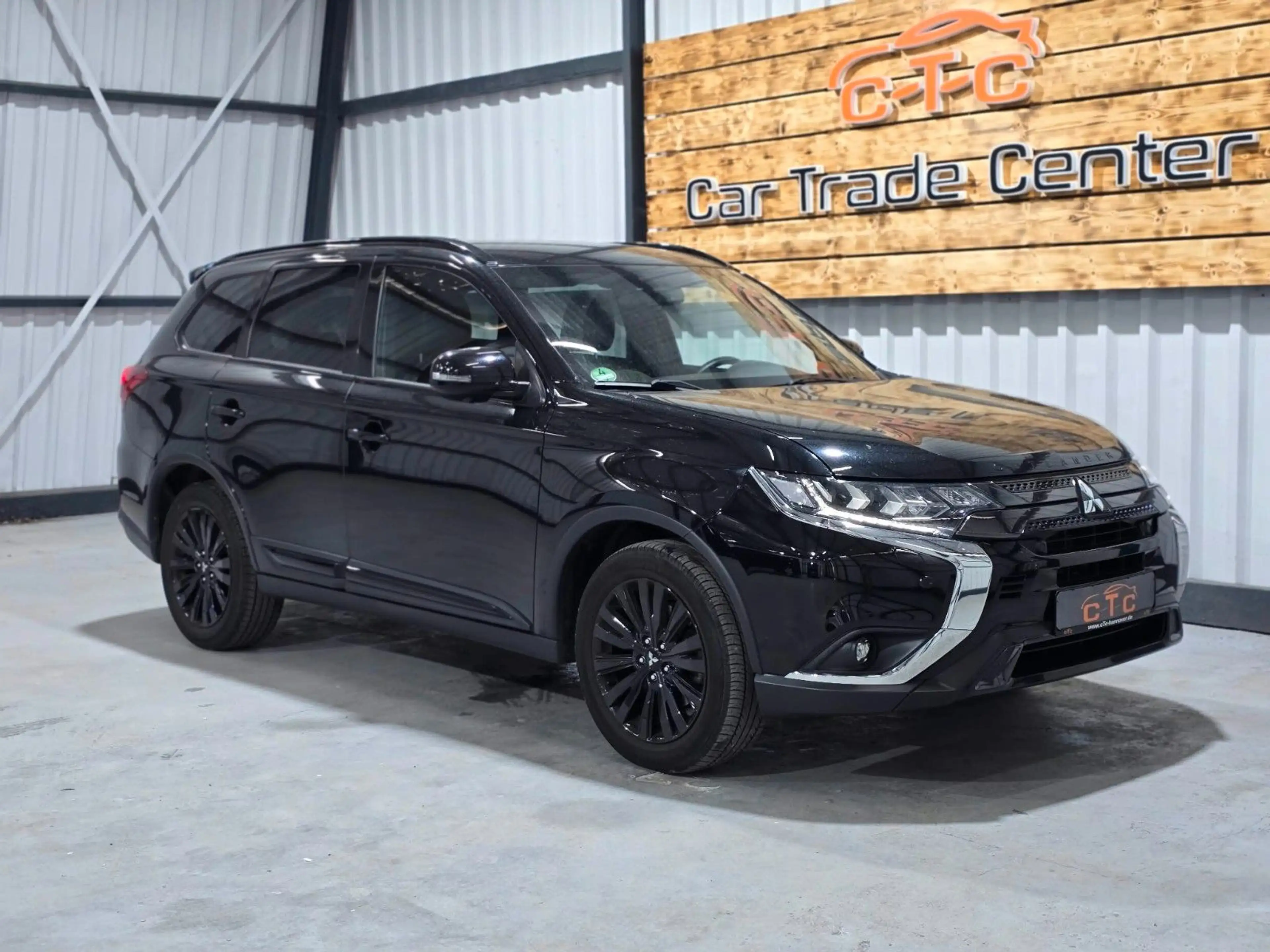 Mitsubishi Outlander Spirit+/1Hd/LED/AHK/Navi/8fach/TÜV-NEU — photo 10