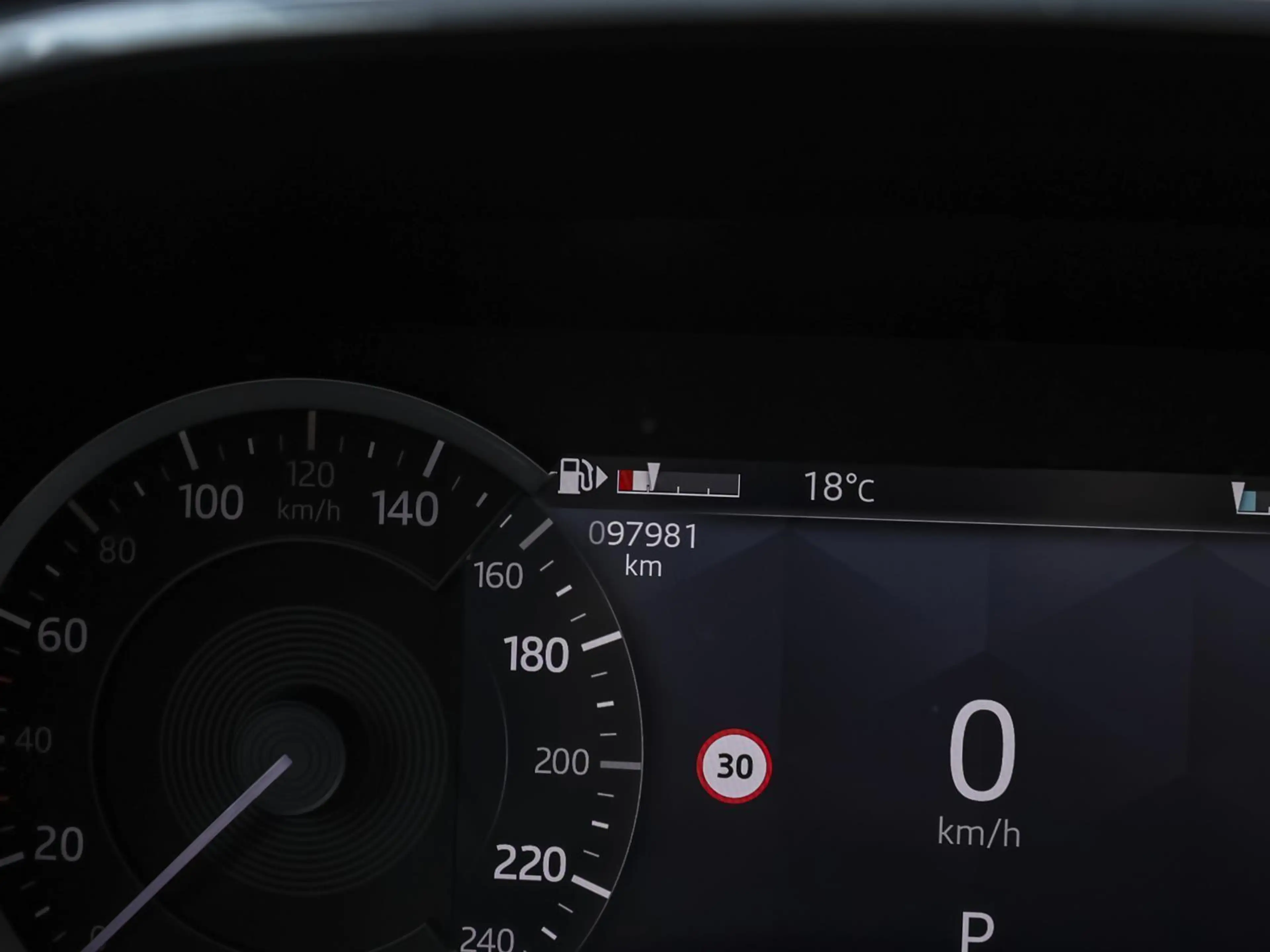 Jaguar F-Pace D200 AWD Mild-Hybrid NAVI WINTER-PAKET — photo 15