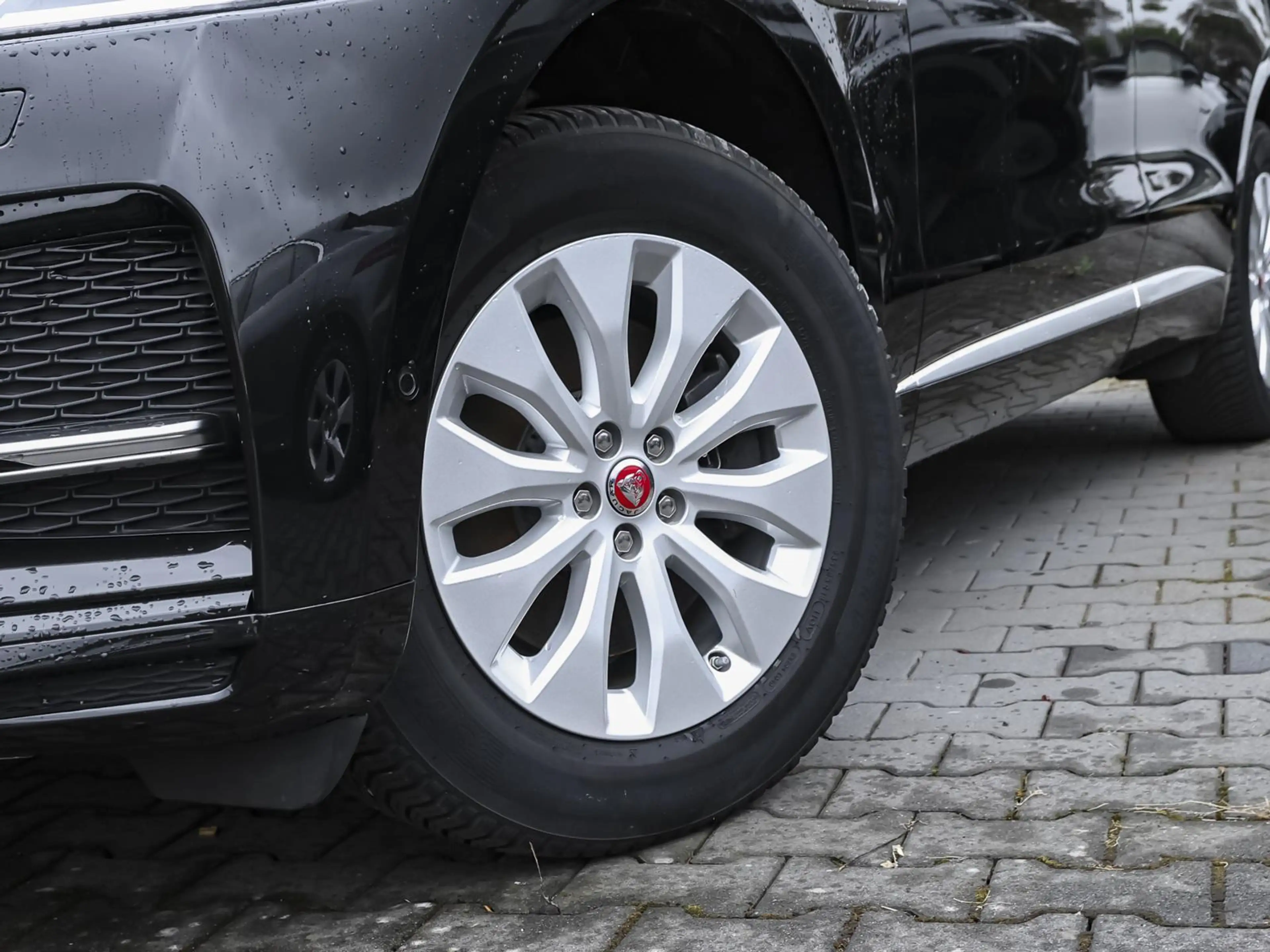 Jaguar F-Pace D200 AWD Mild-Hybrid NAVI WINTER-PAKET — photo 7