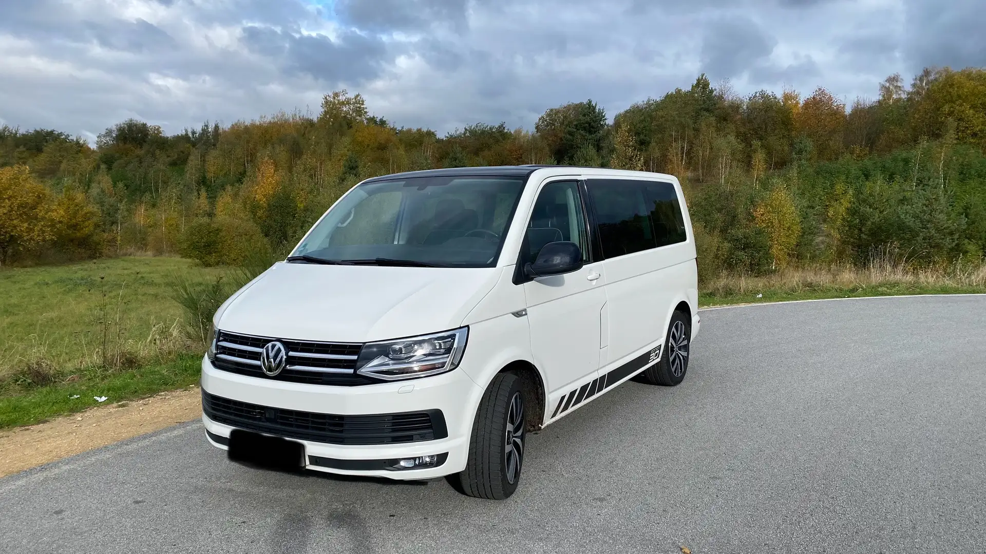 Volkswagen T6 Multivan DSG Kurz Edition 30 Weiß - 1