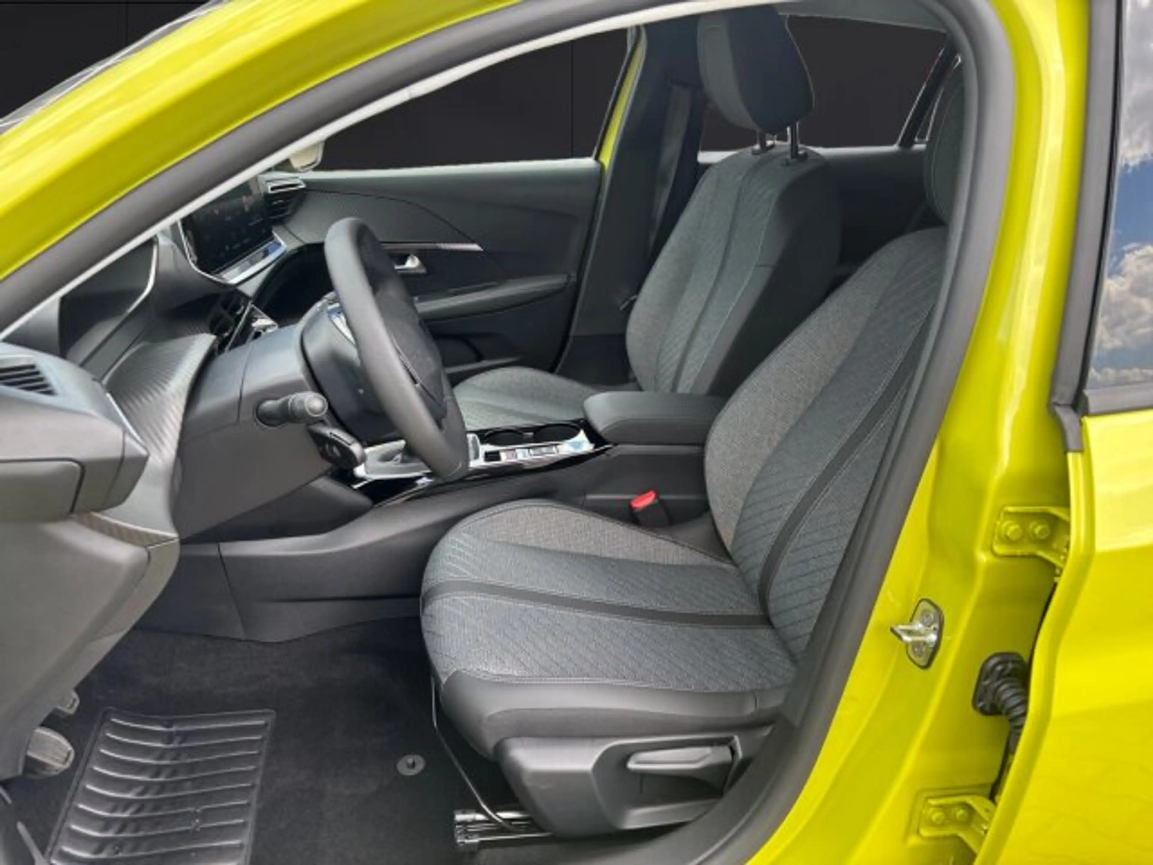 Peugeot 208 208 ALLURE 100 +360°Kamera+Navigation+LED+ — photo 8